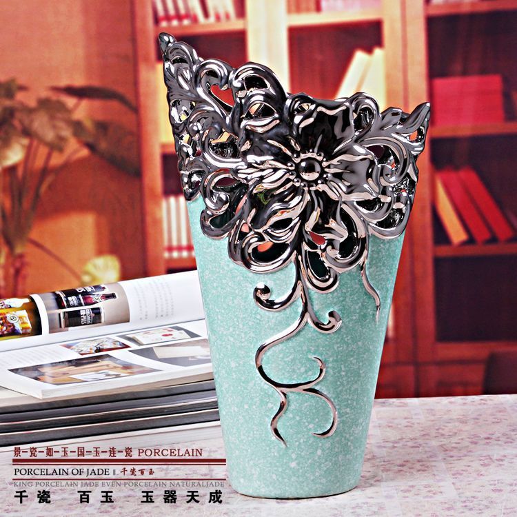 景德镇陶瓷工艺品瓶子